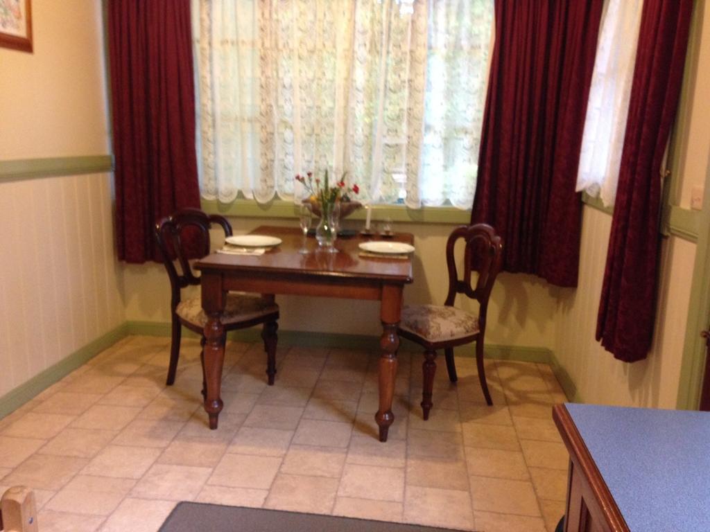 Bed and Breakfast Secrets Hideaway Blackheath Habitación foto